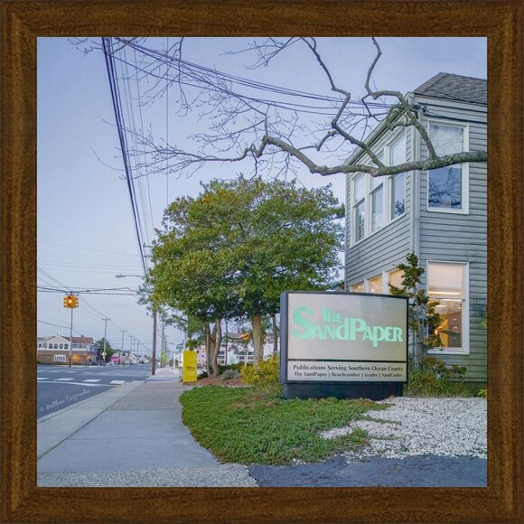 The SandPaper - Picture 1 of 2